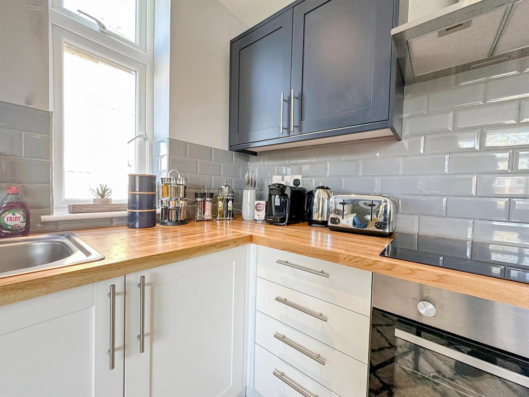Luxury Boutique Apartments Block Free Street Parking Hounslow Exterior foto