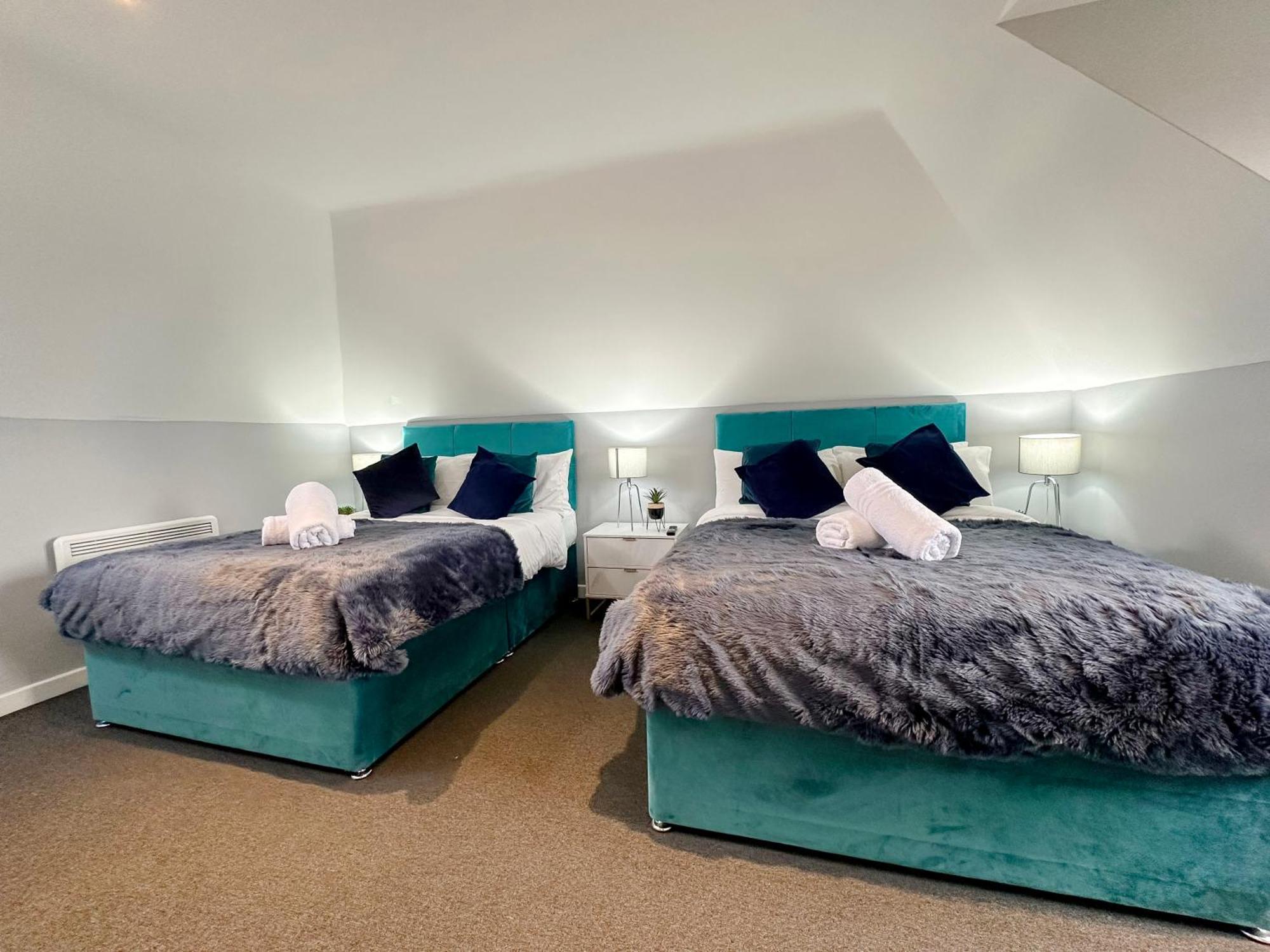 Luxury Boutique Apartments Block Free Street Parking Hounslow Exterior foto