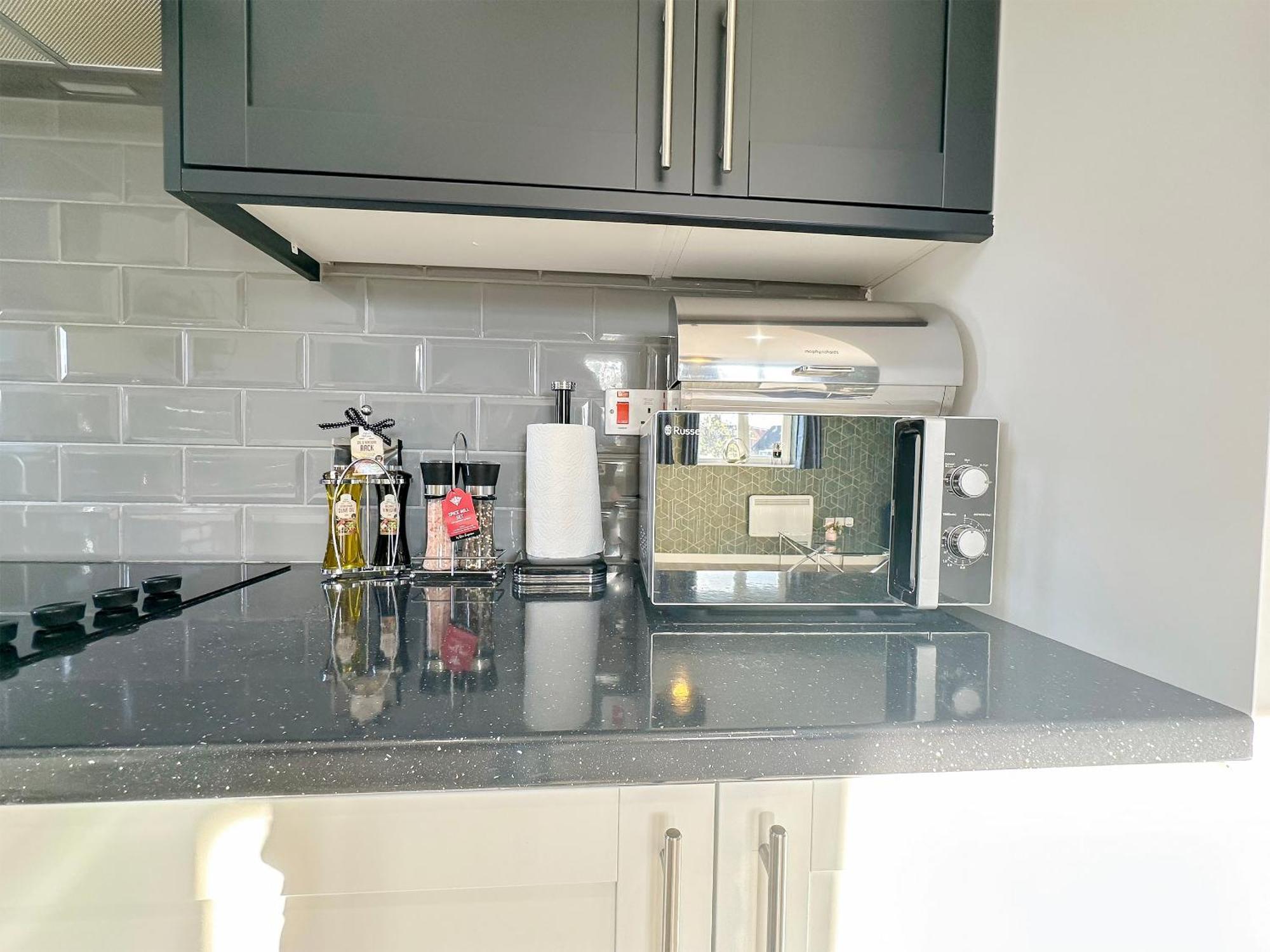 Luxury Boutique Apartments Block Free Street Parking Hounslow Exterior foto