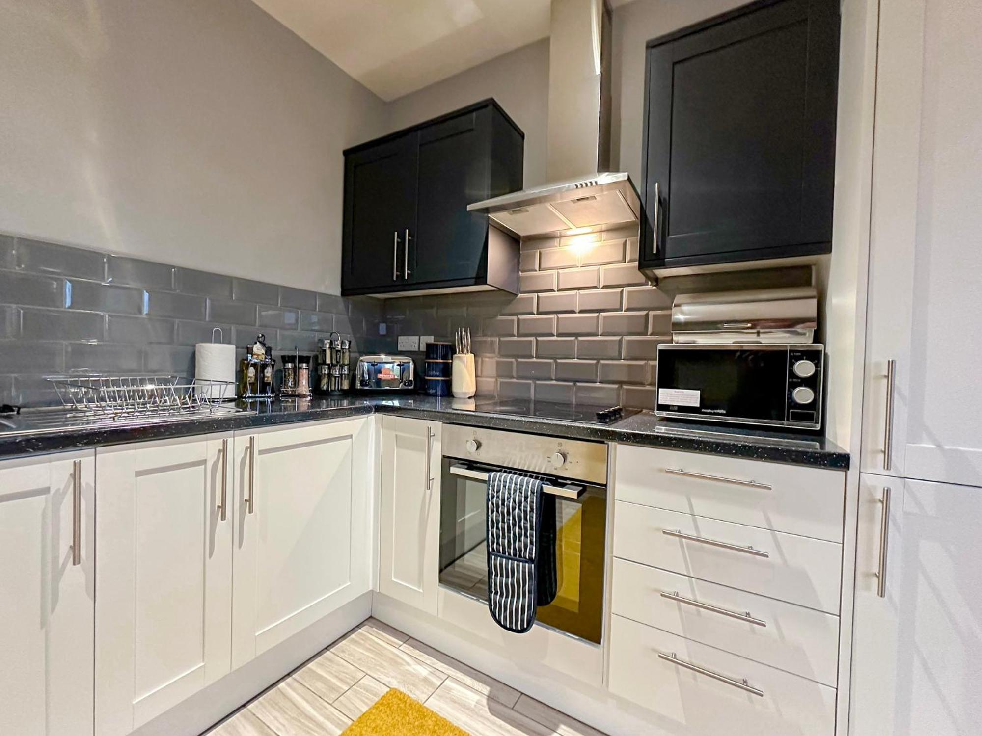 Luxury Boutique Apartments Block Free Street Parking Hounslow Exterior foto